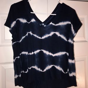 Blue tie dye top